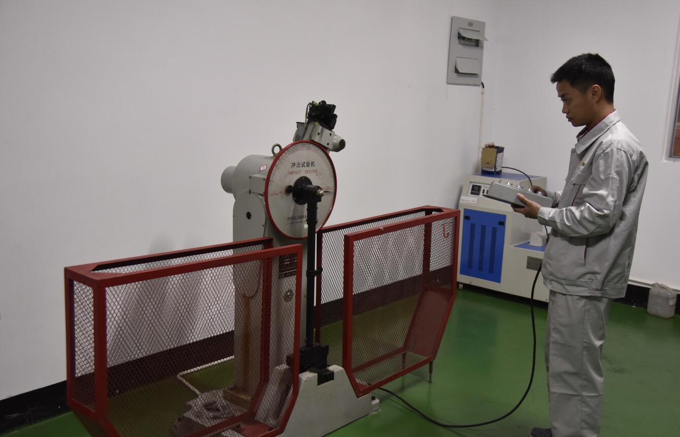 品質(zhì)，為你<br>行穩(wěn)致遠(yuǎn)，精益求精