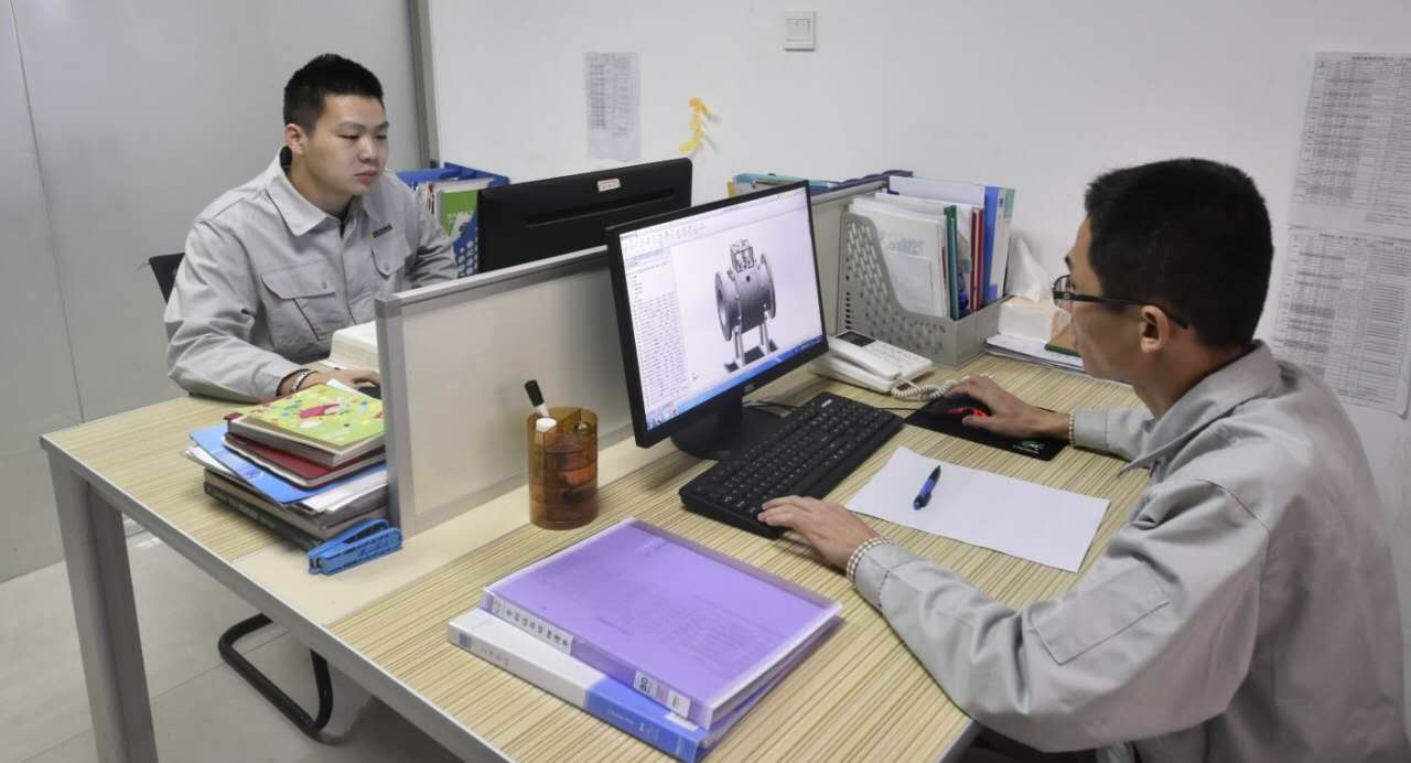 創(chuàng)新，為你<br>開拓進(jìn)取，探索未來